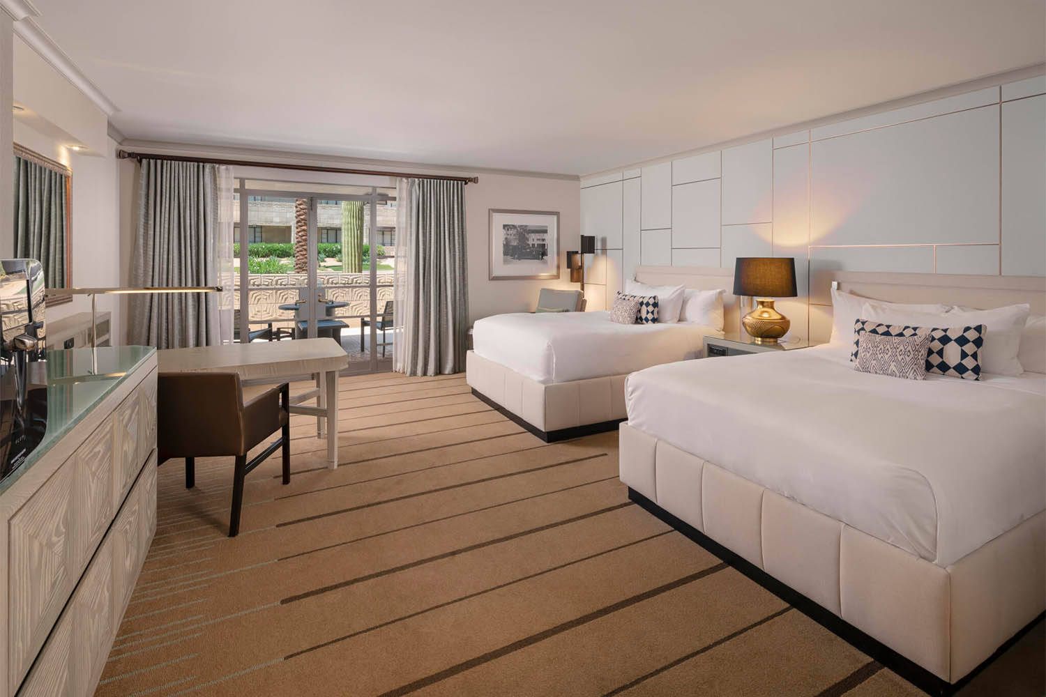 Resort Room - Patio Firepit - Two Queen Beds LuxuriaVacations