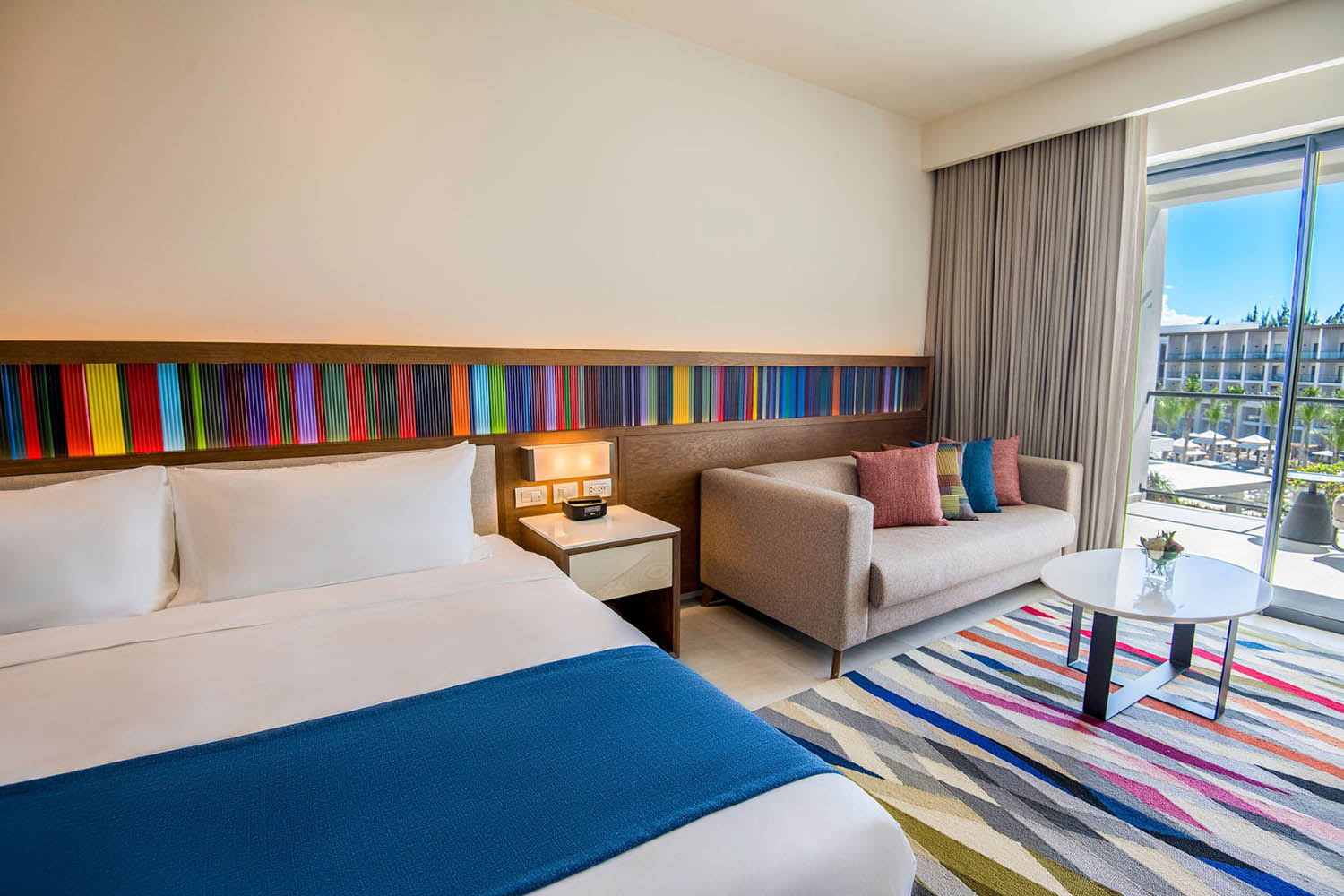Resort View Junior Suite King LuxuriaVacations