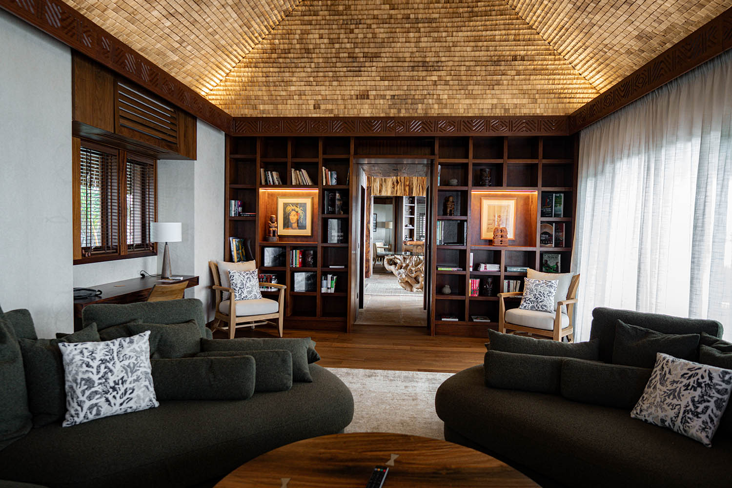 ROYAL BEACH VILLA WITH POOL LuxuriaVacations