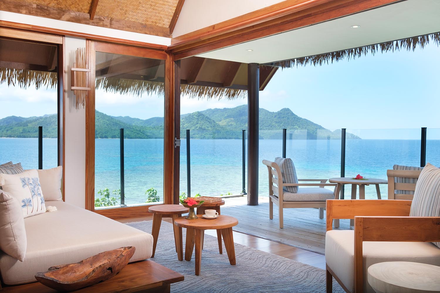 DAVUI PLUNGE POOL VILLA EAST LuxuriaVacations