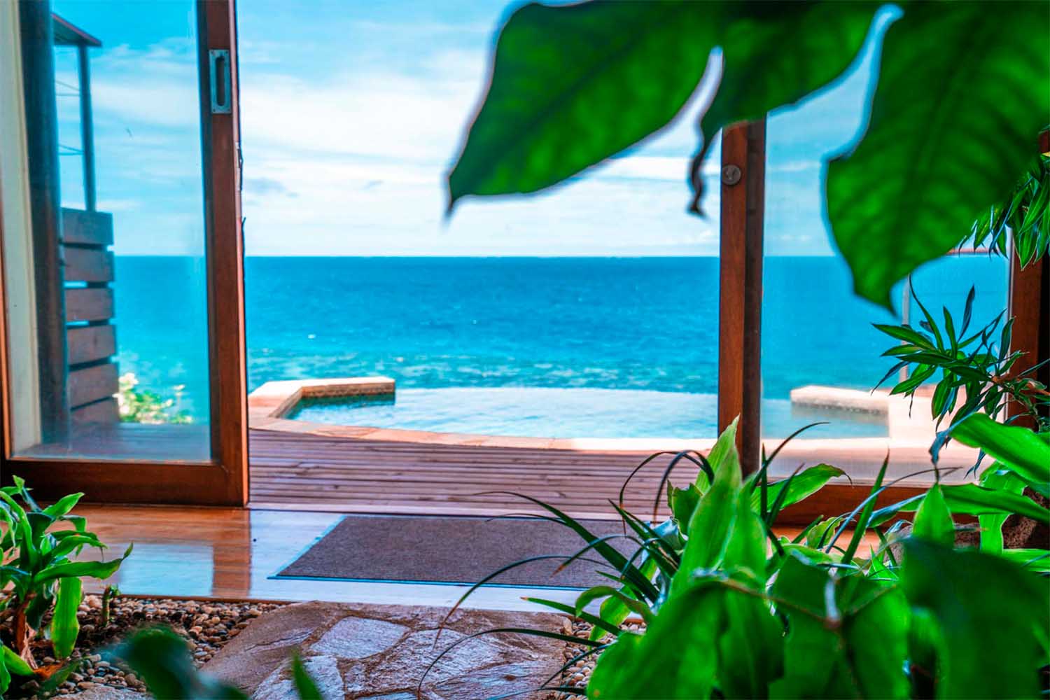DAVUI PLUNGE POOL VILLA EAST LuxuriaVacations
