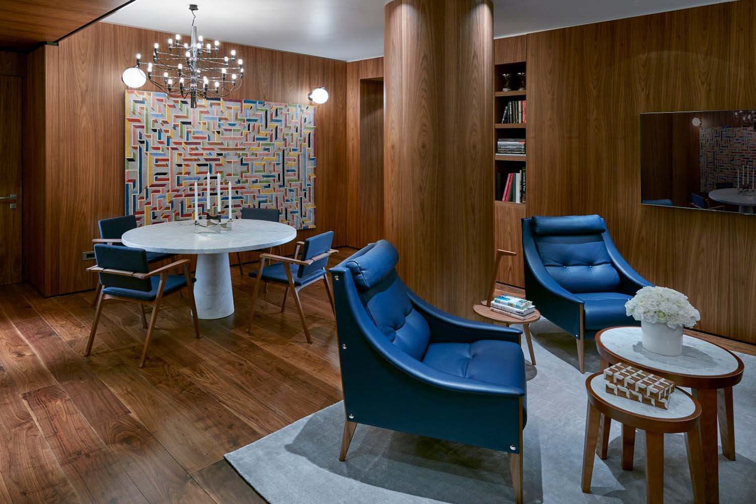 Royal Suite LuxuriaVacations