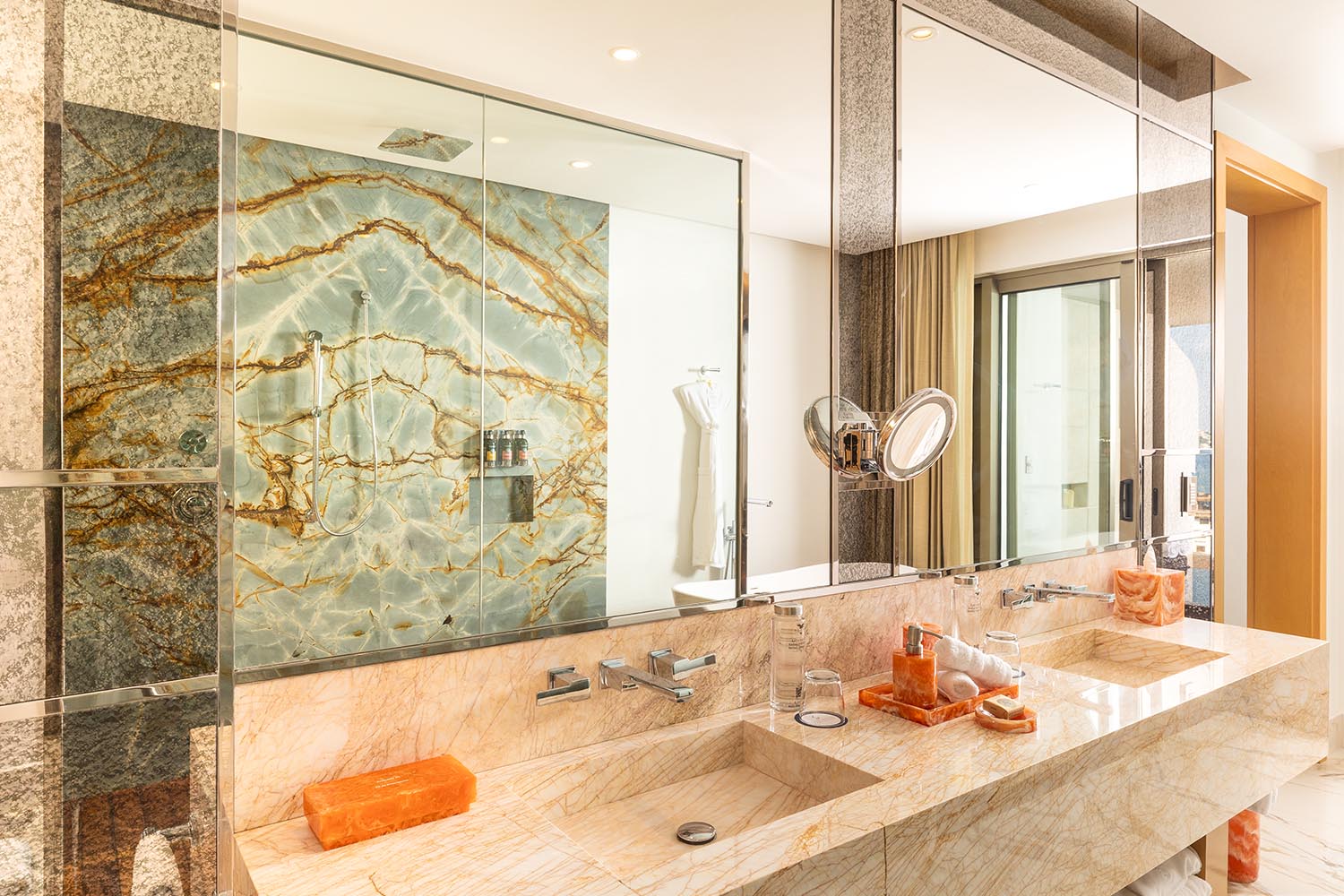 Sanctuary Jr Suite King LuxuriaVacations