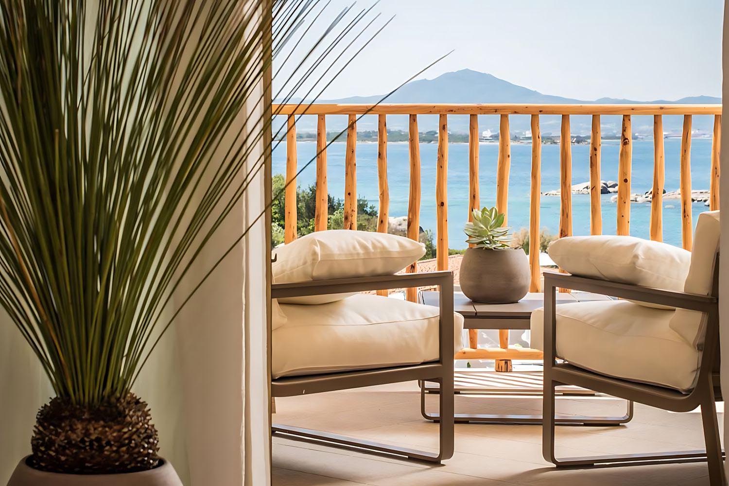 SEA VIEW EXECUTIVE SUITE LuxuriaVacations