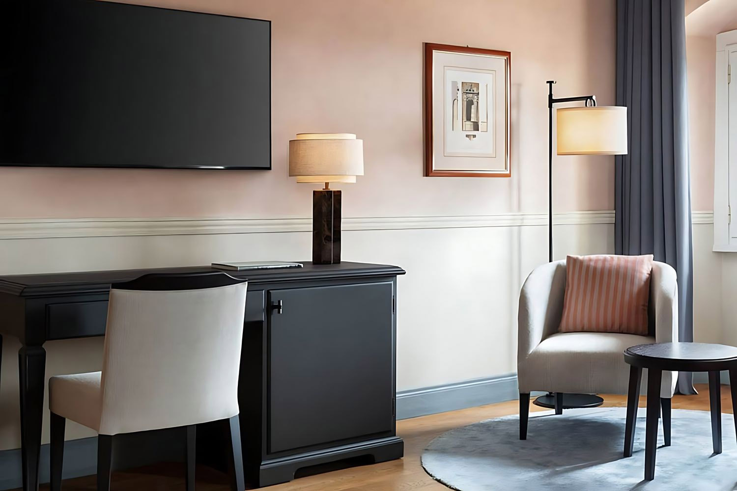 Signature Deluxe Room LuxuriaVacations