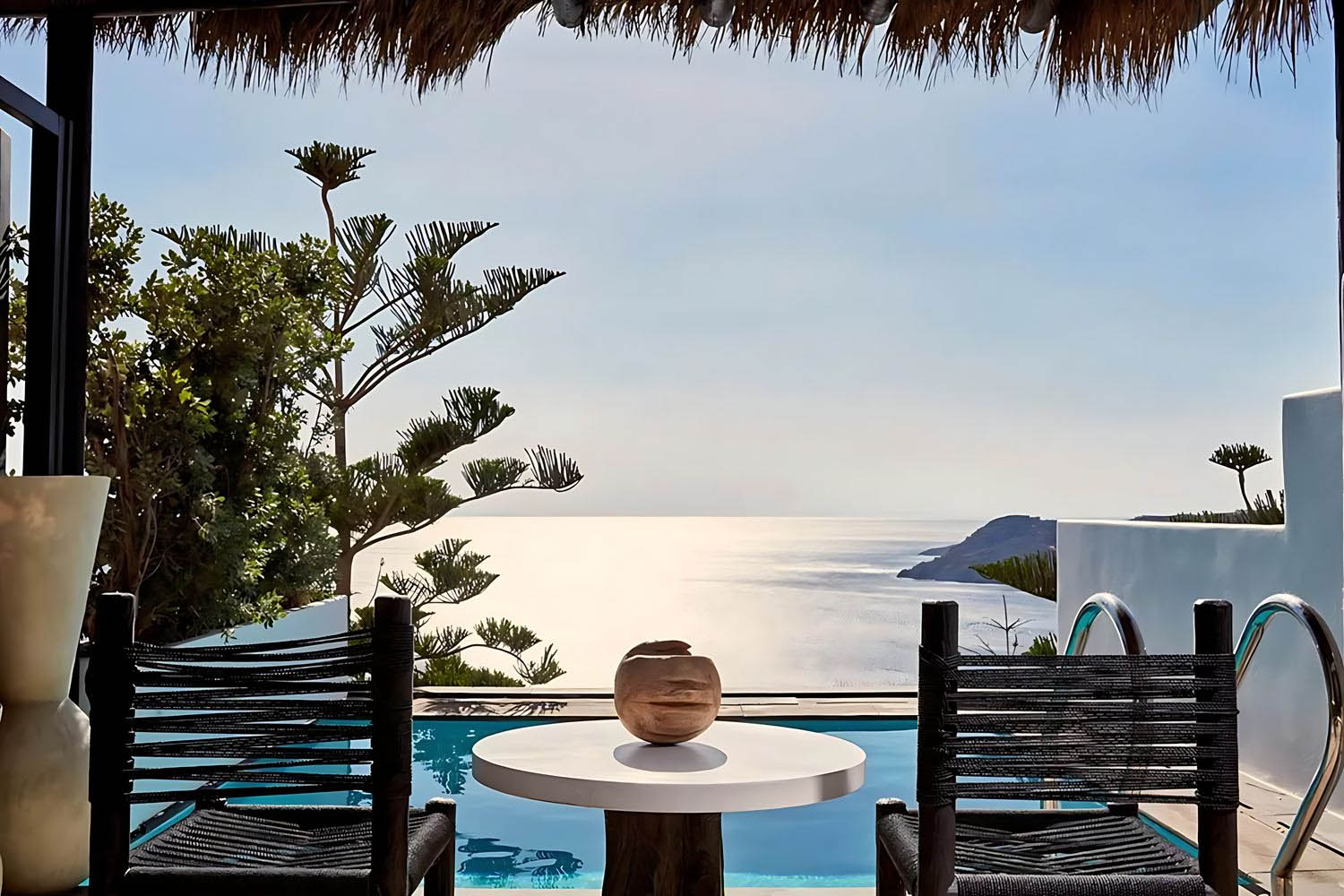 SIGNATURE Retreat Sea View GUESTROOM with Private Pool LuxuriaVacations