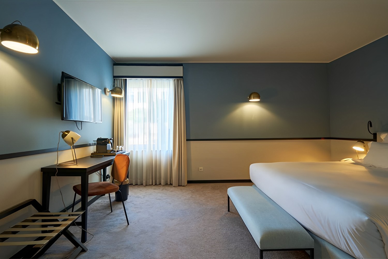 Standard New Wing LuxuriaVacations