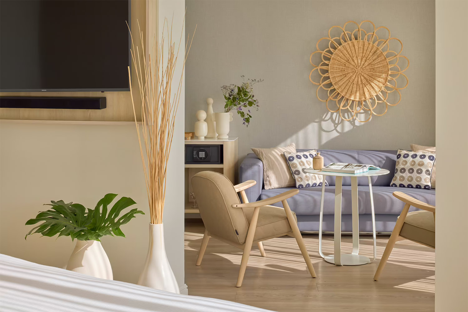 Studio ME + Suite Sea View LuxuriaVacations