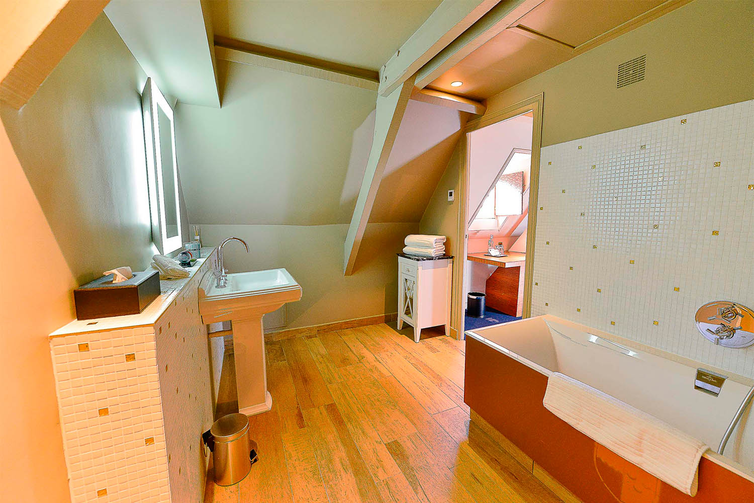 Suite LuxuriaVacations