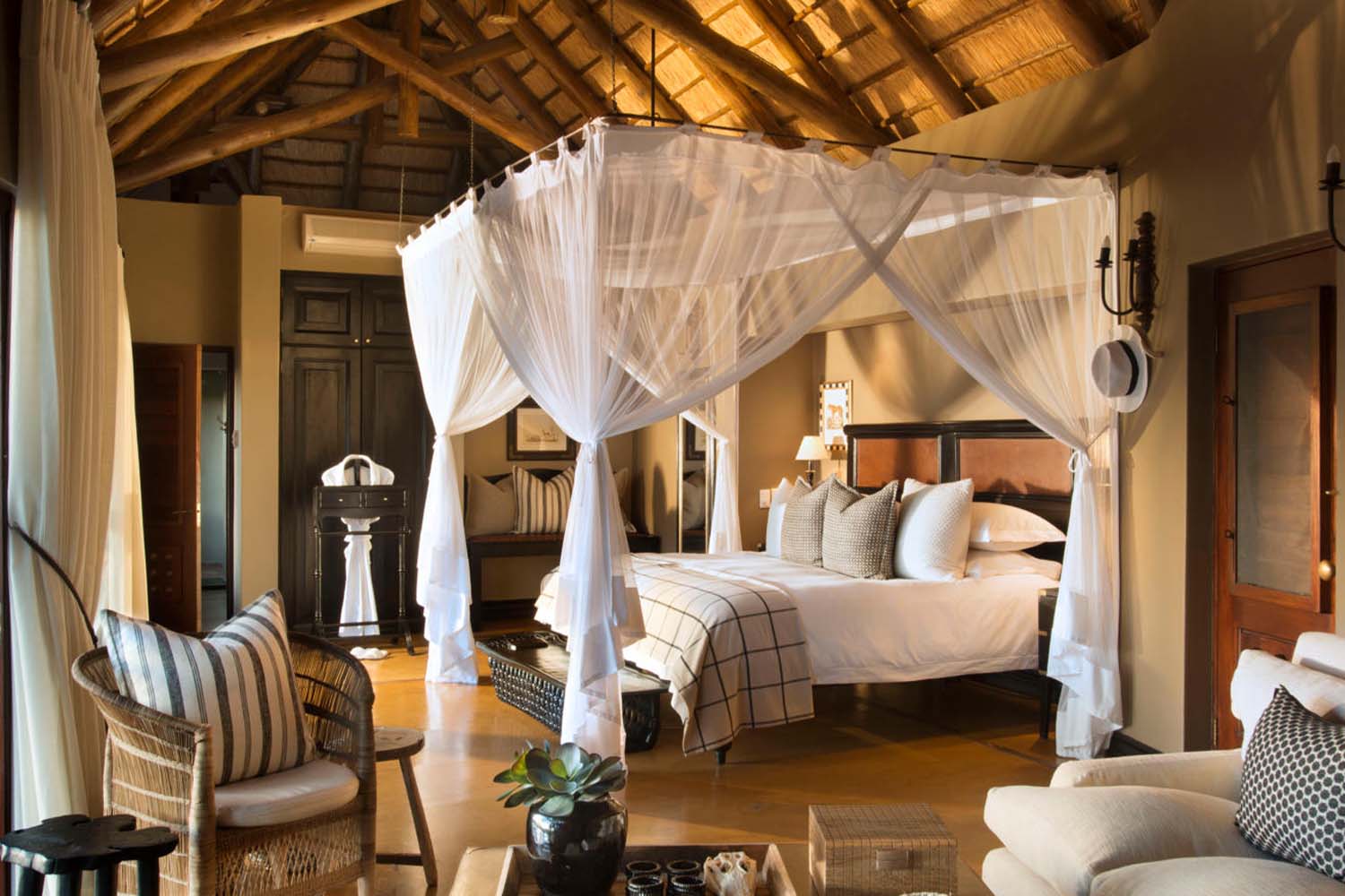 Suite LuxuriaVacations