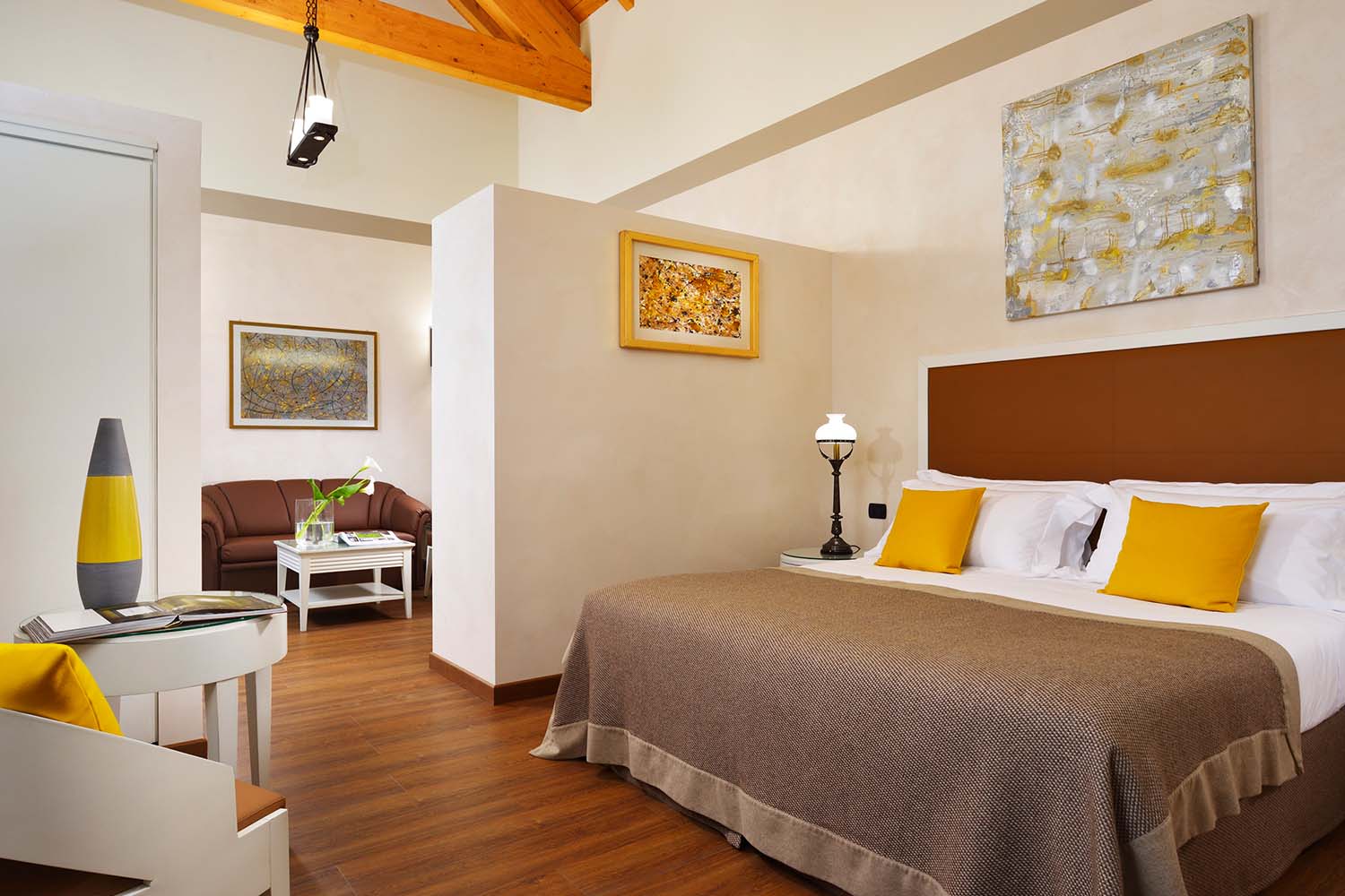 Suite LuxuriaVacations