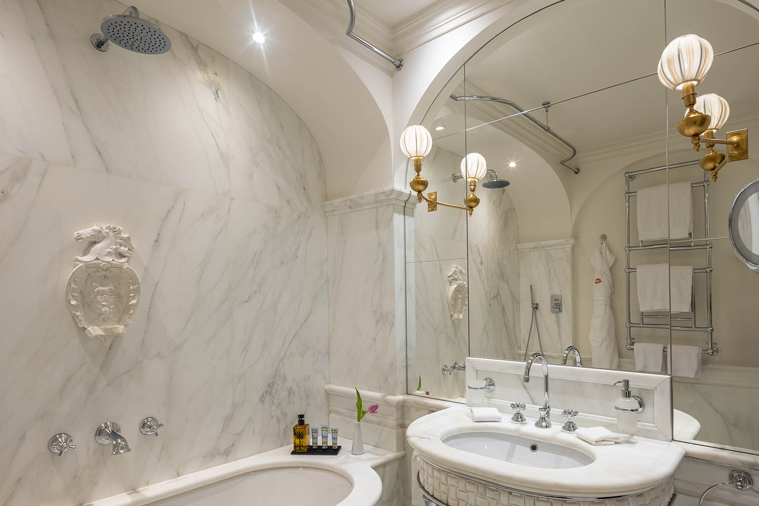 Suite LuxuriaVacations
