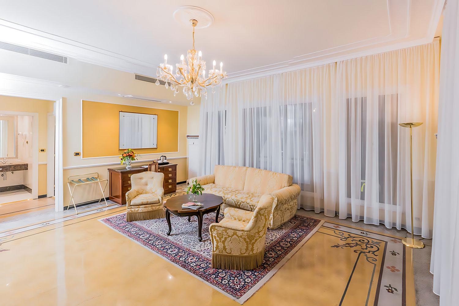 Suite LuxuriaVacations