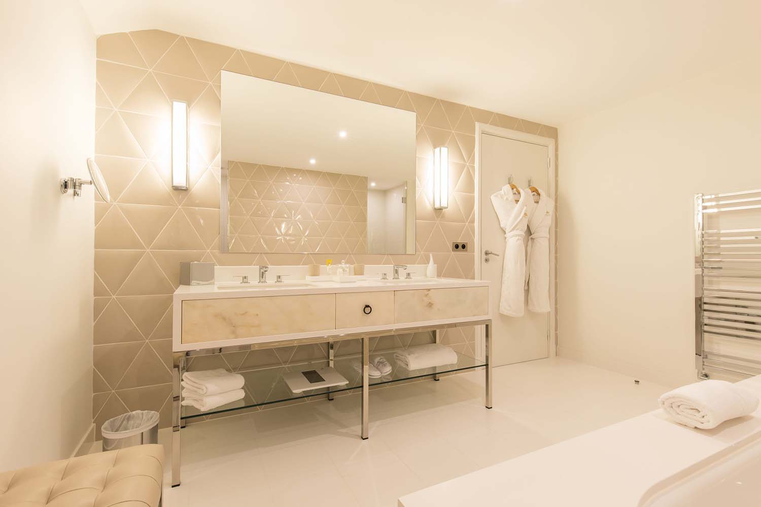 Suite LuxuriaVacations