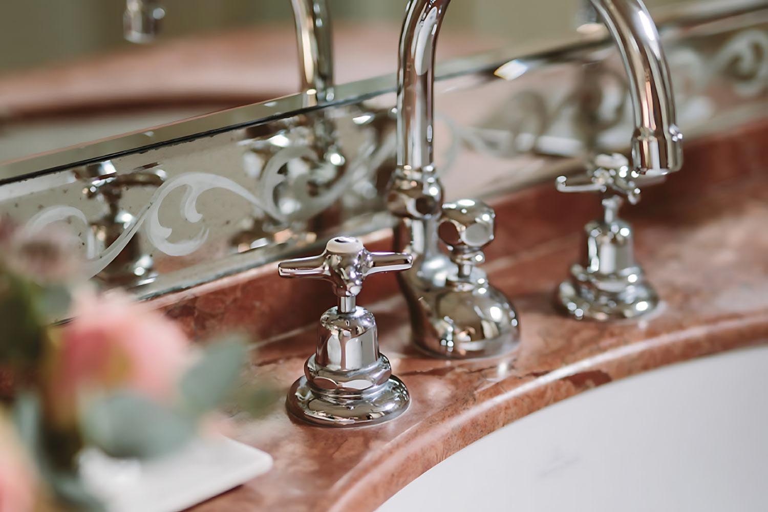 Suite Cavour LuxuriaVacations