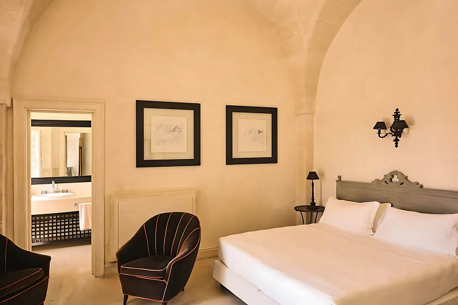 Suite With Private Pool LuxuriaVacations