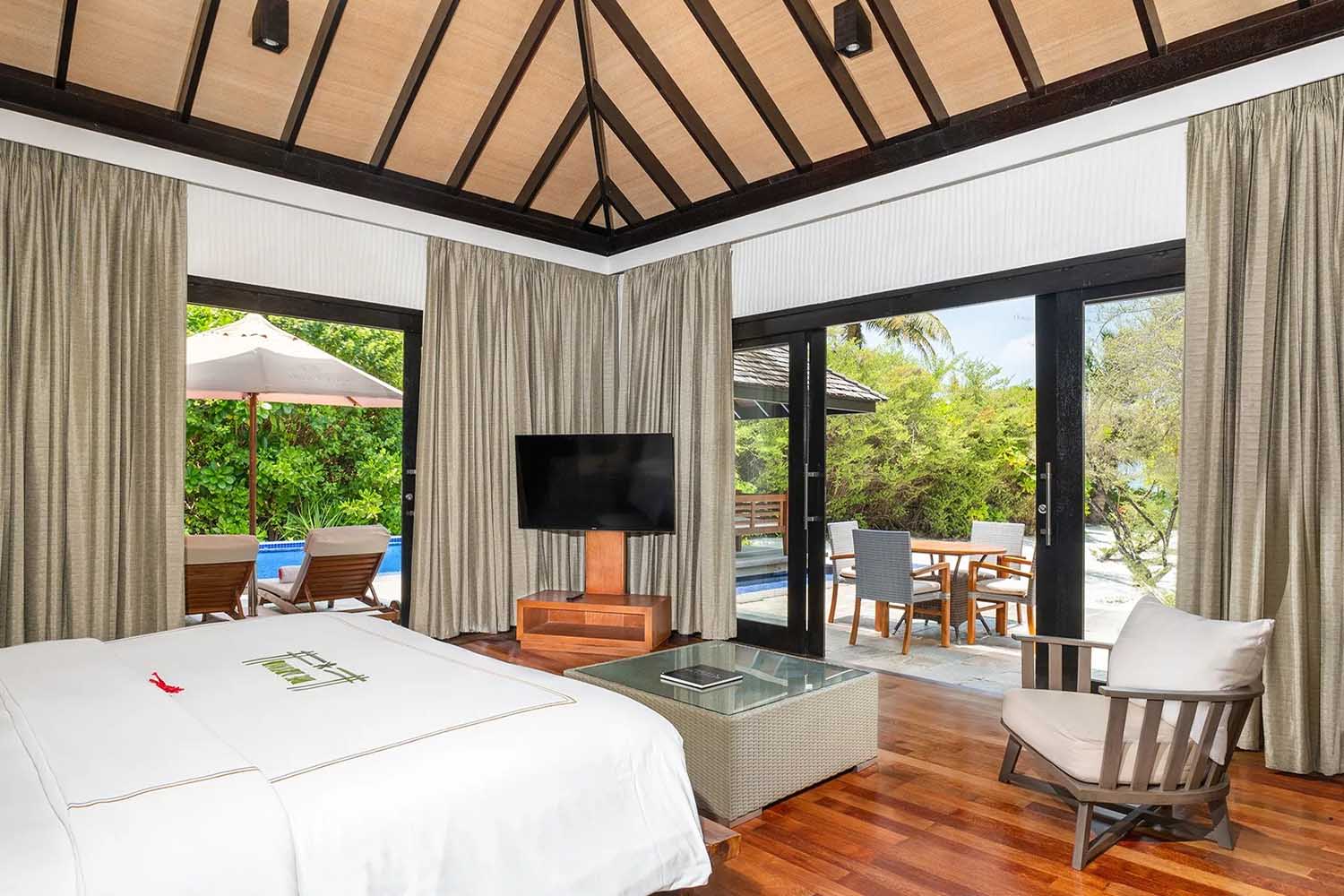 Sunset Beach Residence with Pool LuxuriaVacations