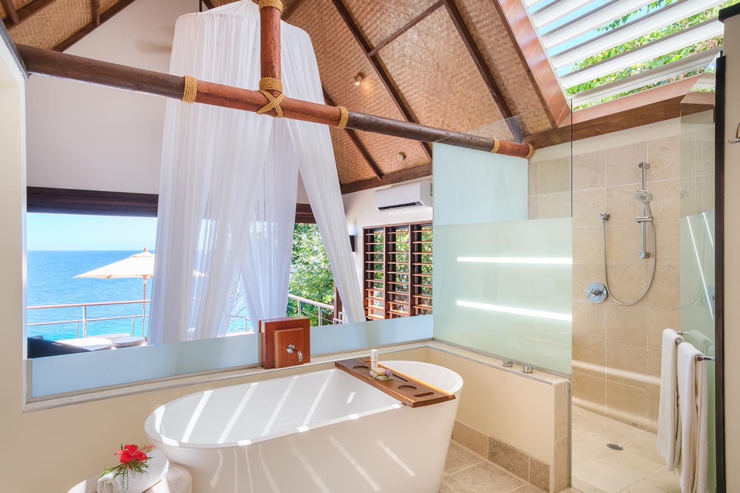 SUNSET PLUNGE POOL VILLA LuxuriaVacations