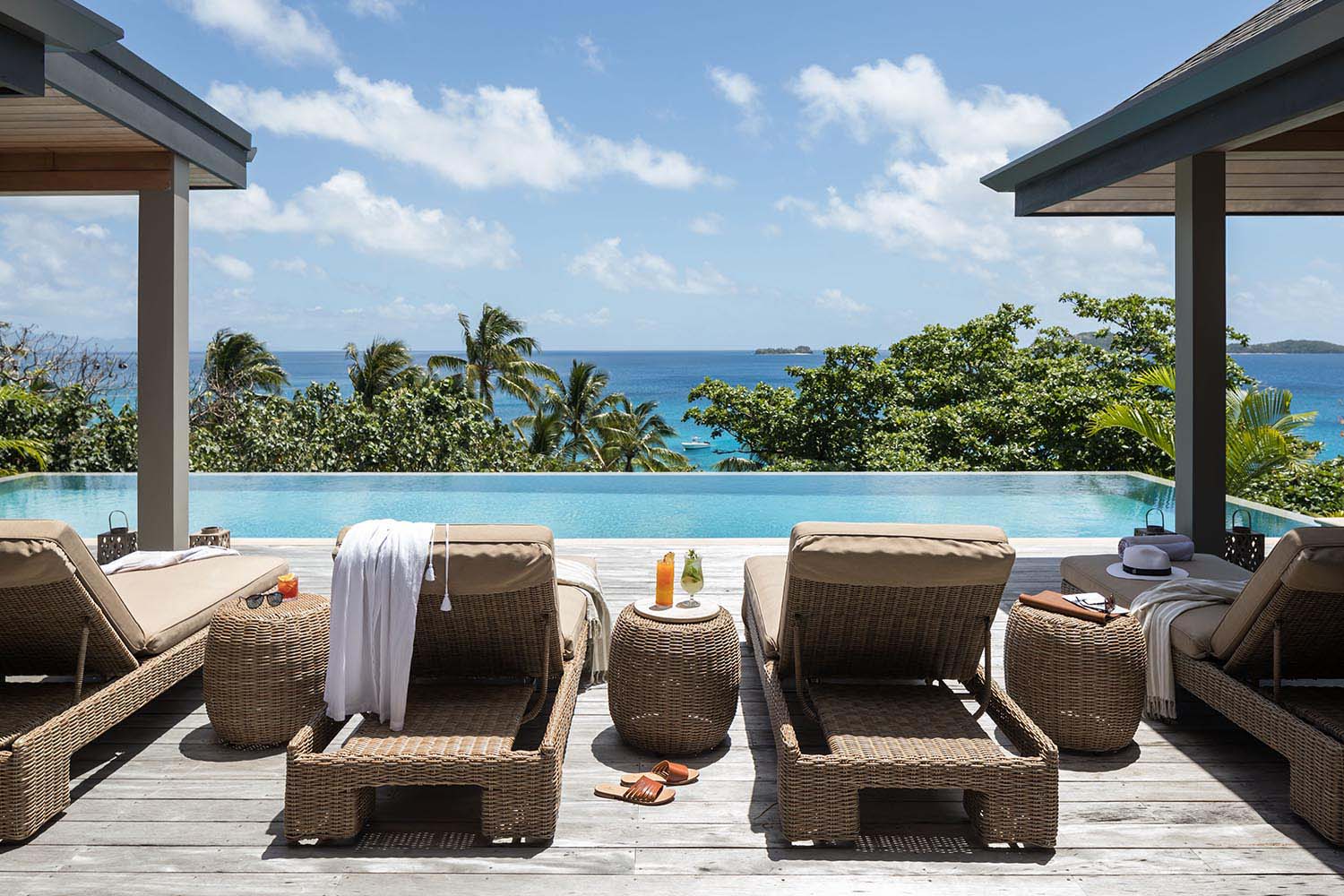 Sunset Six Bedroom Residence LuxuriaVacations