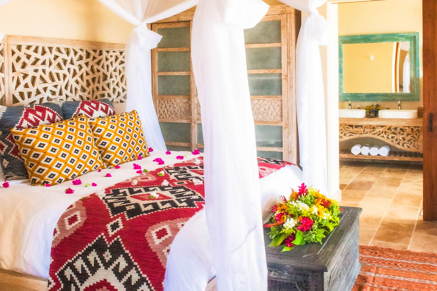 Sunset Villa with Plunge Pool LuxuriaVacations