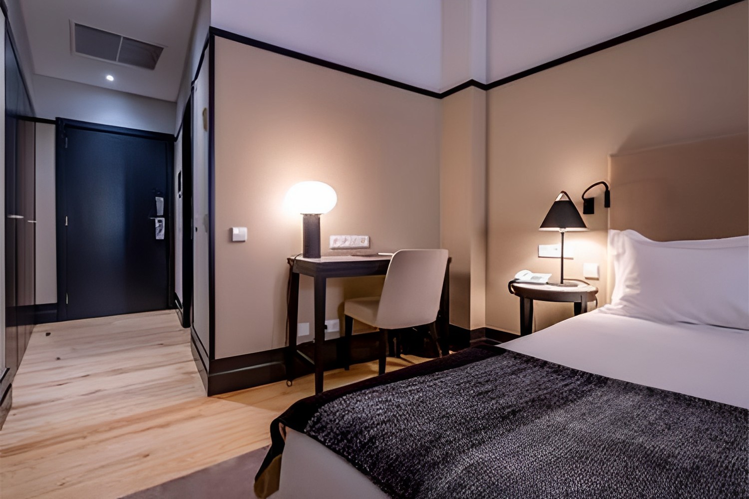 Superior LuxuriaVacations