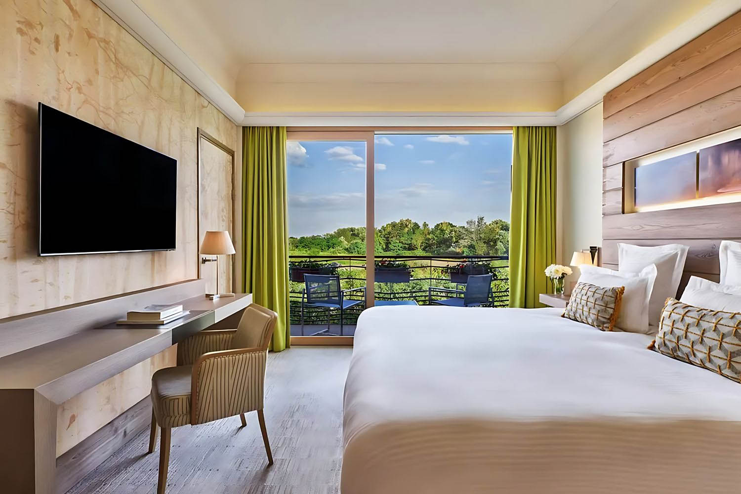 Superior Room LuxuriaVacations