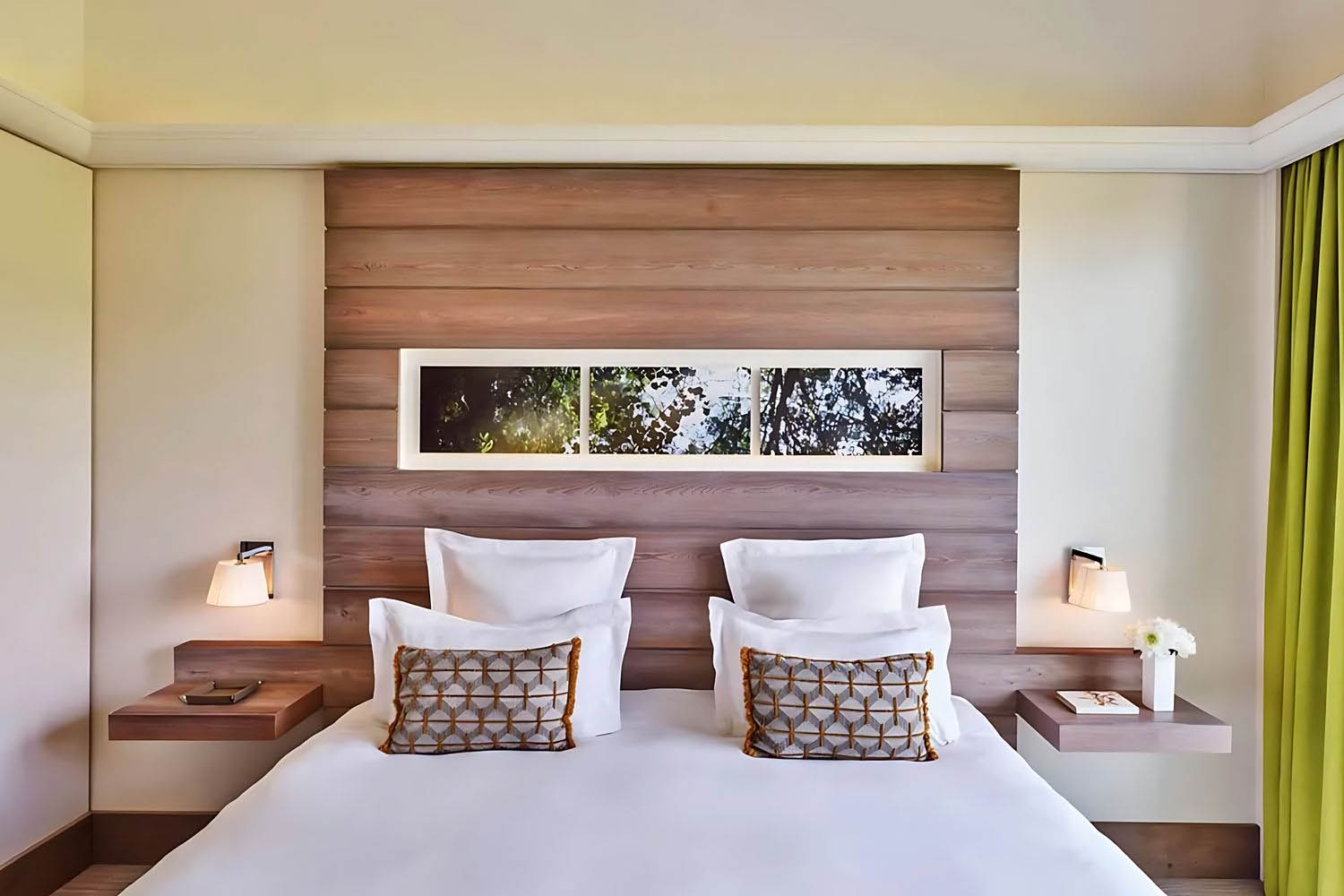 Superior Room LuxuriaVacations