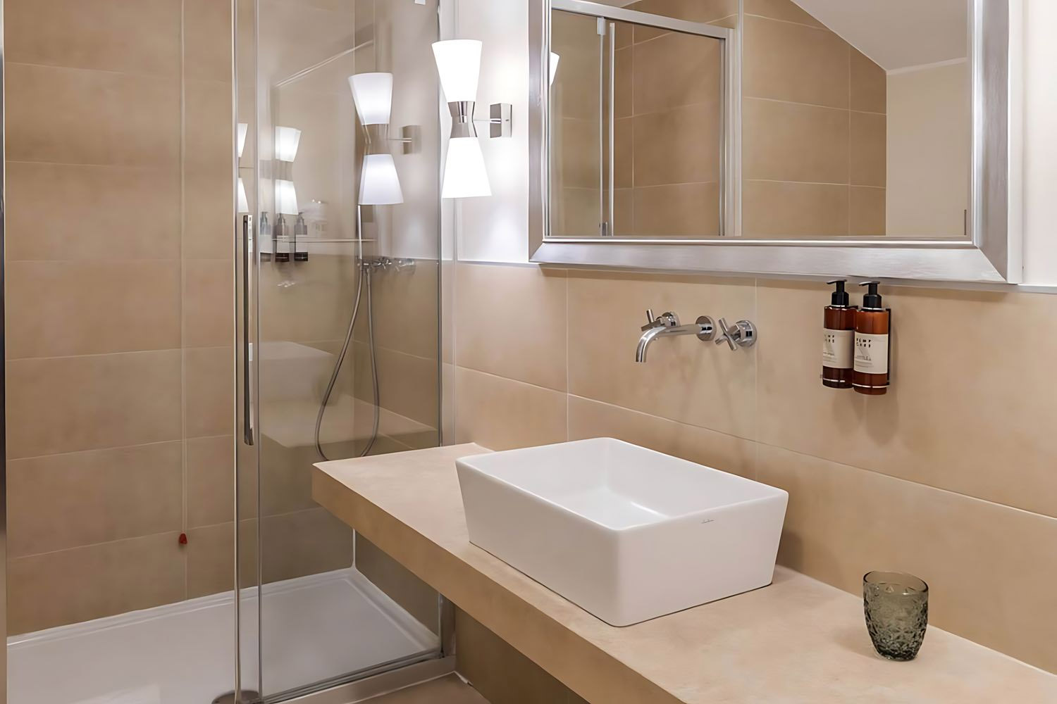 SUPERIOR ROOM LuxuriaVacations