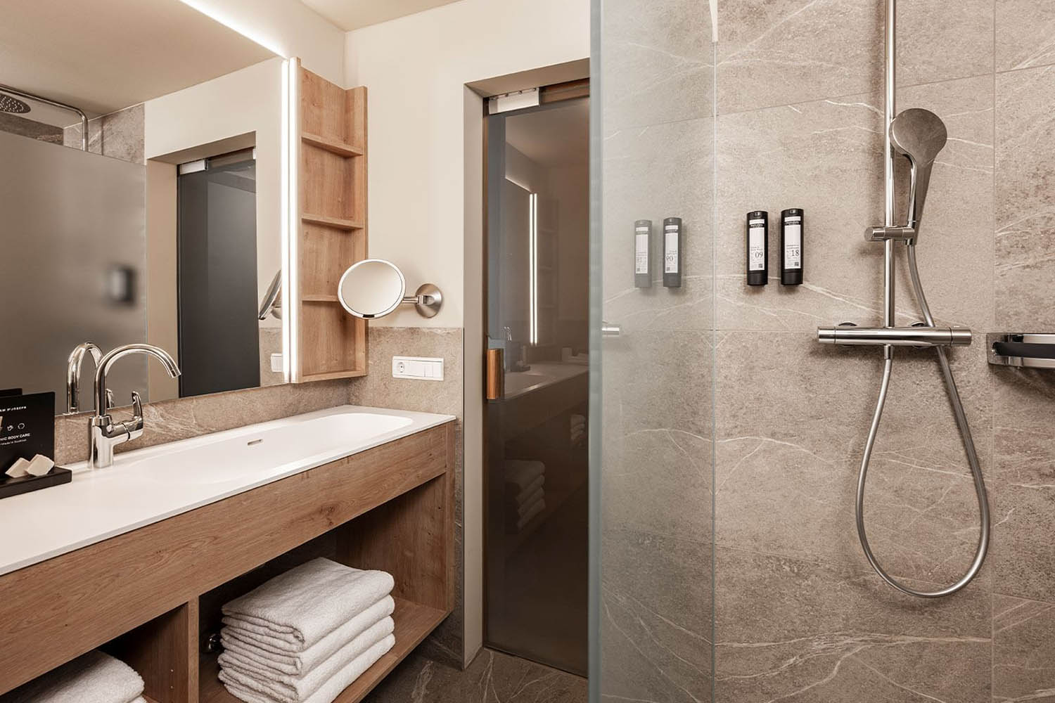 Superior Room LuxuriaVacations
