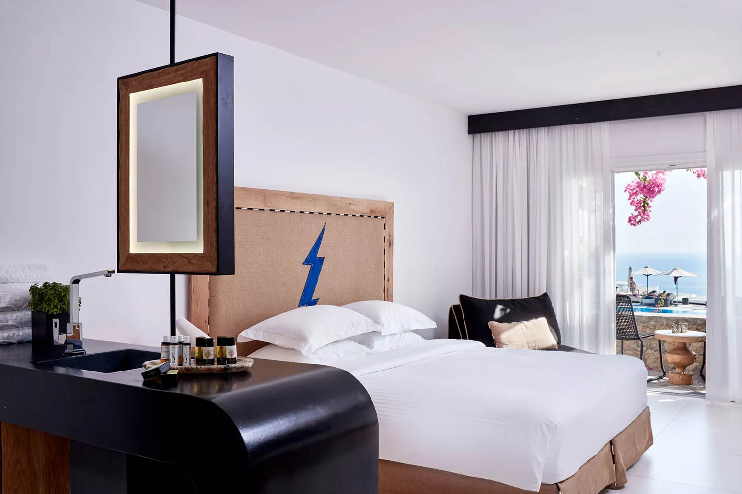 SUPERIOR ROOM SEAVIEW LuxuriaVacations