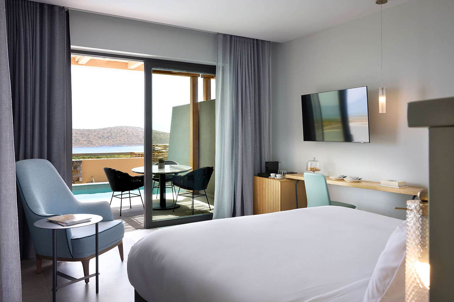 Superior Room with Private Pool - Sea View LuxuriaVacations
