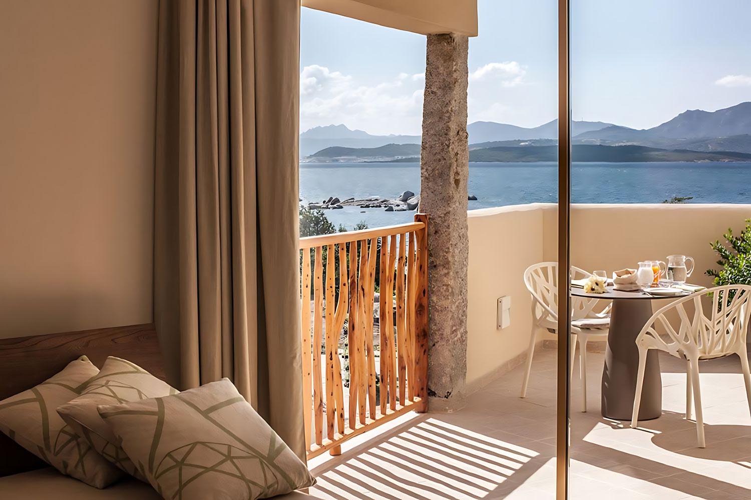 SUPERIOR SEA VIEW LuxuriaVacations