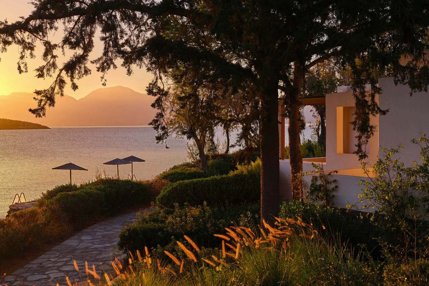 Superior Seafront Bungalow LuxuriaVacations
