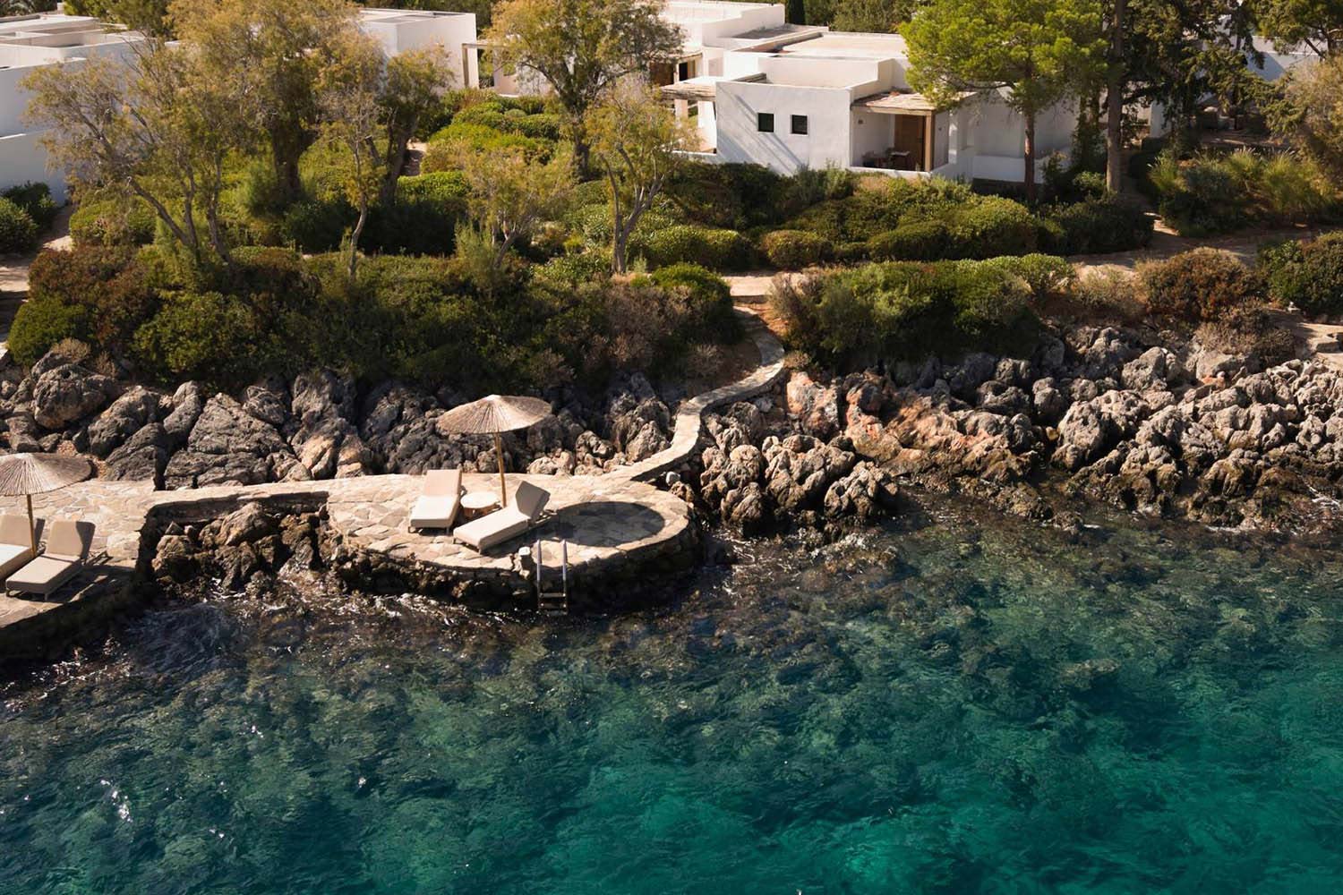 Superior Seafront Bungalow LuxuriaVacations
