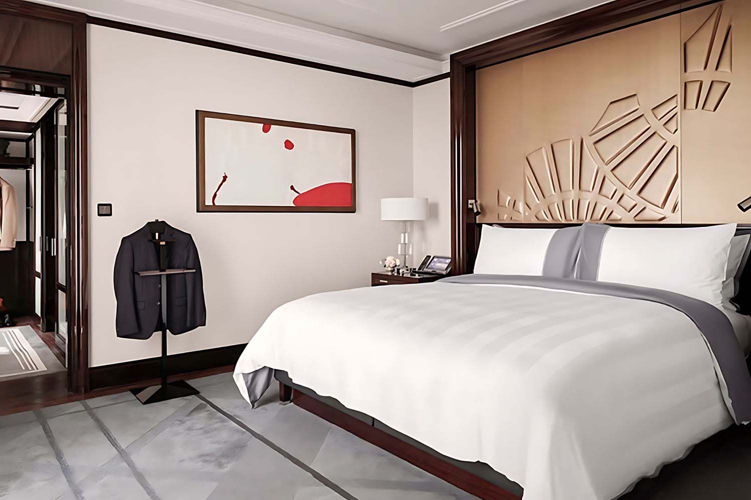 Superior Suite LuxuriaVacations