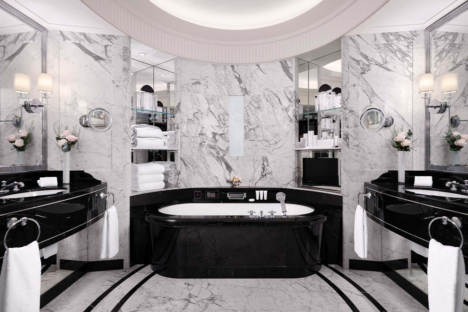 Superior Suite LuxuriaVacations