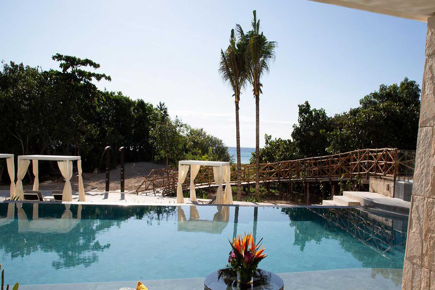 Swim Out Queen Suite LuxuriaVacations