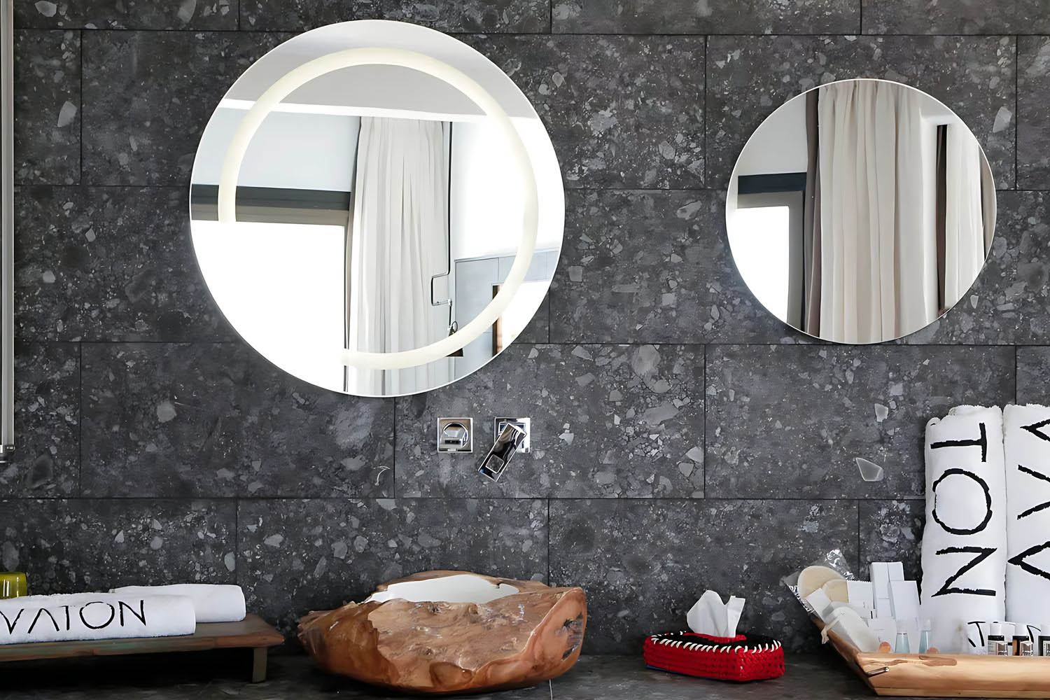 TEMPTATION Sea View with Outdoor Jacuzzi LuxuriaVacations