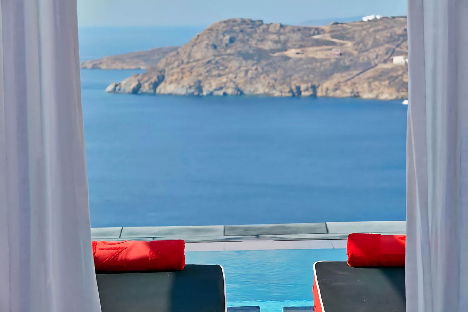 TEMPTATION with Private Pool LuxuriaVacations