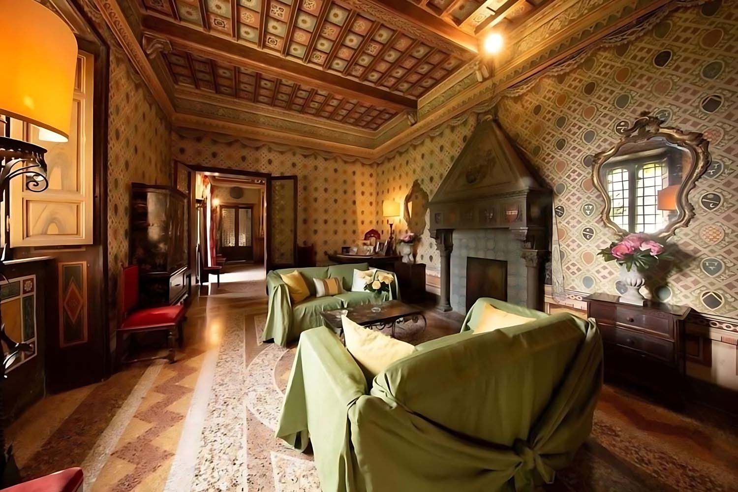 The castle of Ventura - Campiglia Marittima, Tuscany LuxuriaVacations