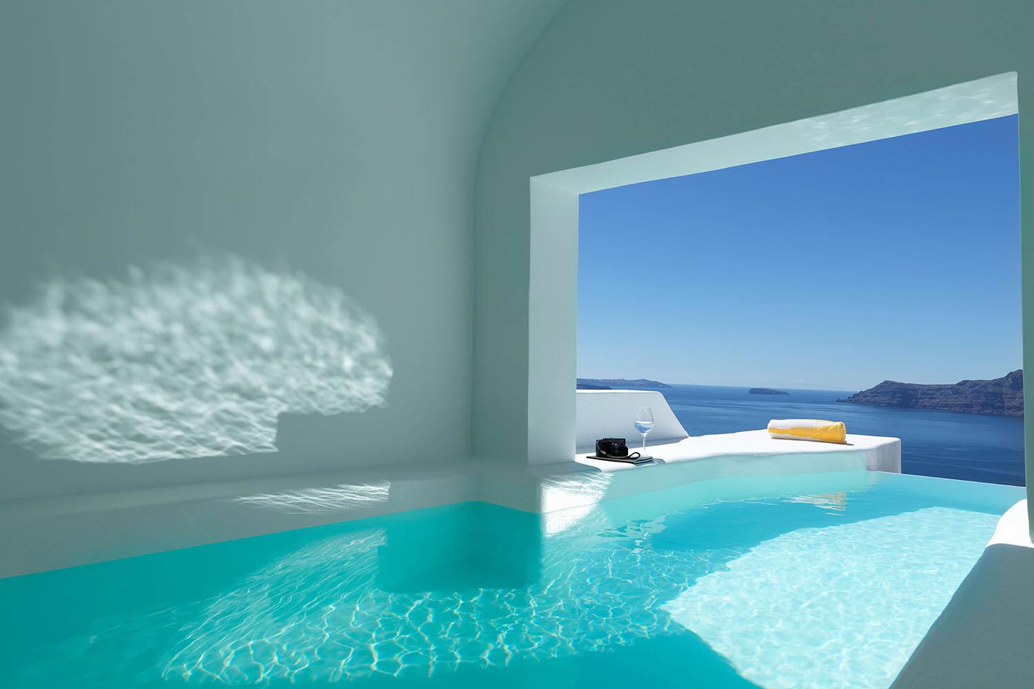 The Cave Horizon Suite - Pelagos House LuxuriaVacations