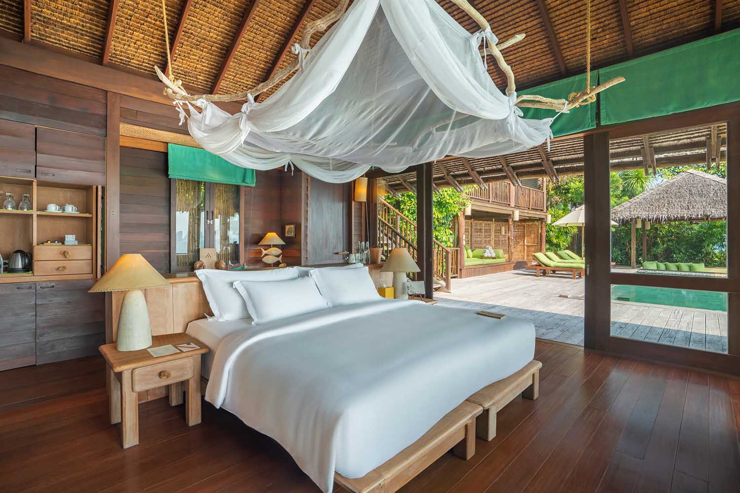 The Ocean Retreat Three-Bedroom LuxuriaVacations