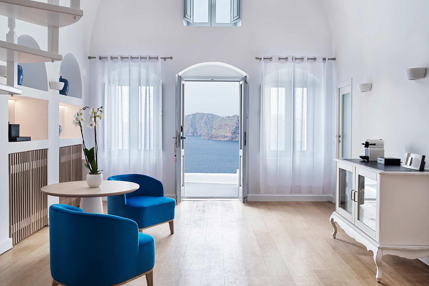 The Open Living Suite - Pelagos House LuxuriaVacations