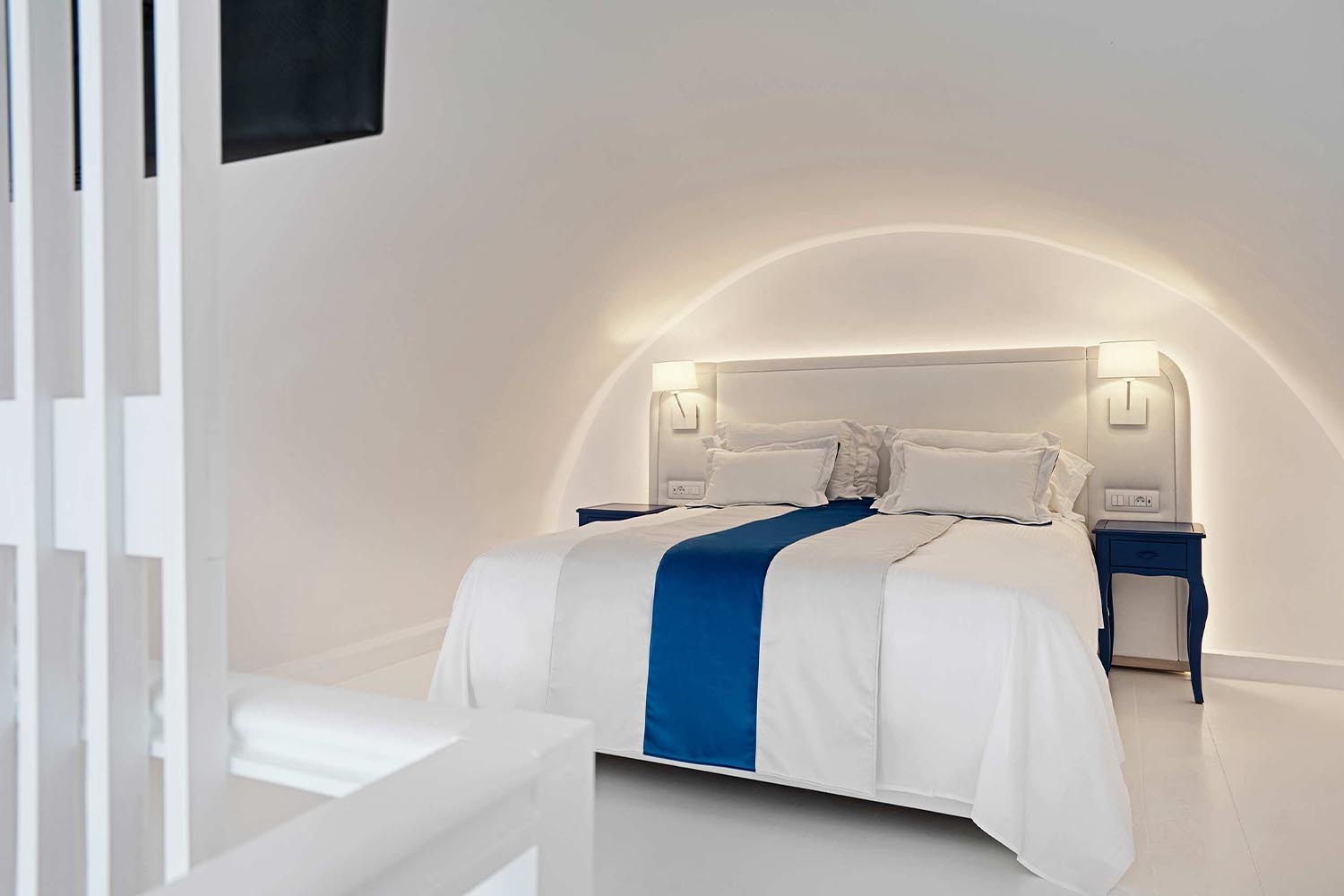 The Open Living Suite - Pelagos House LuxuriaVacations