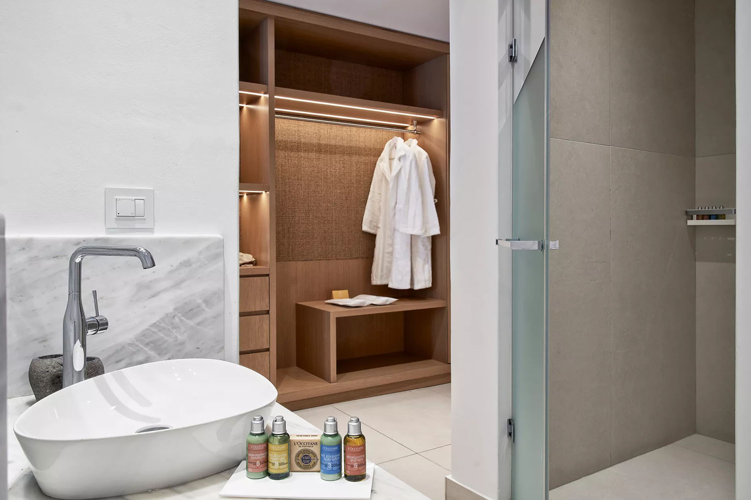 THEROS Junior Suite with Direct Sea View LuxuriaVacations