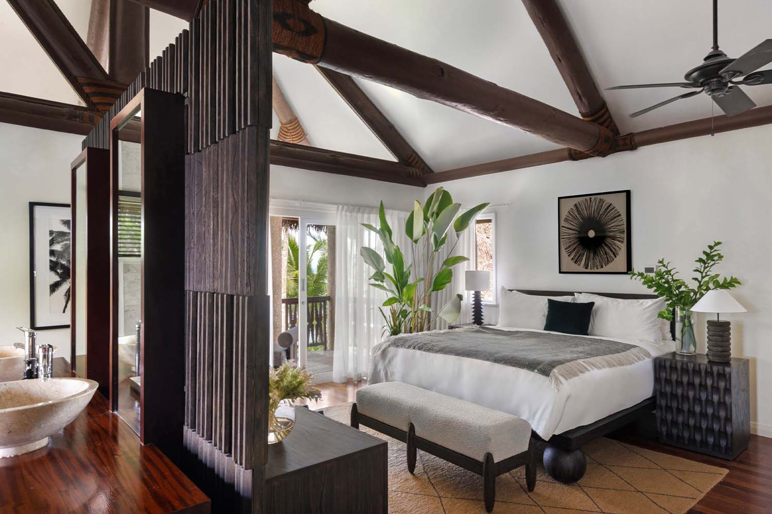 Three Bedroom Beachfront Pool Residence LuxuriaVacations