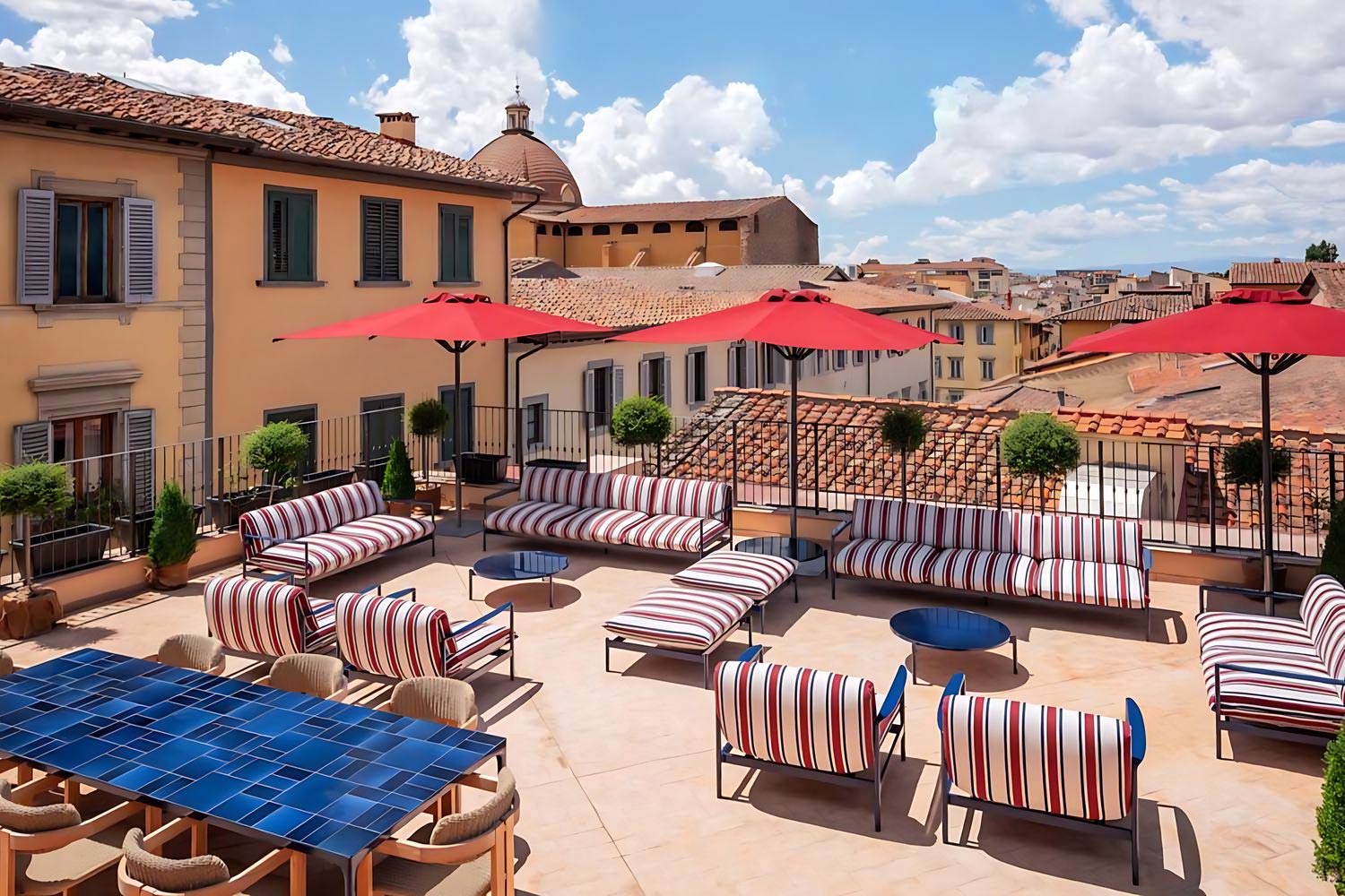 Three-bedroom Family Apartment with Terrace LuxuriaVacations