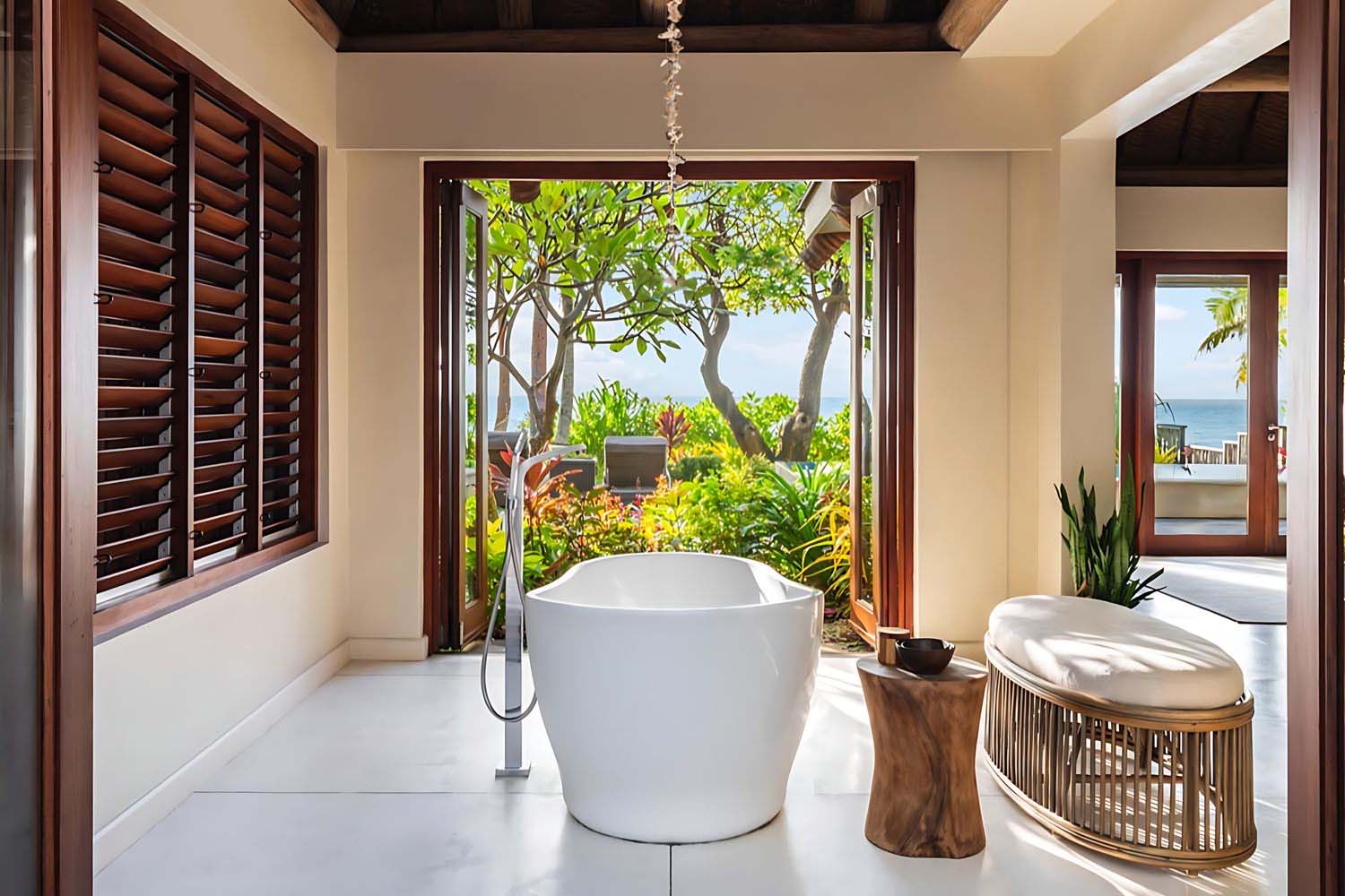 Three Bedroom Family Sunset Villa LuxuriaVacations