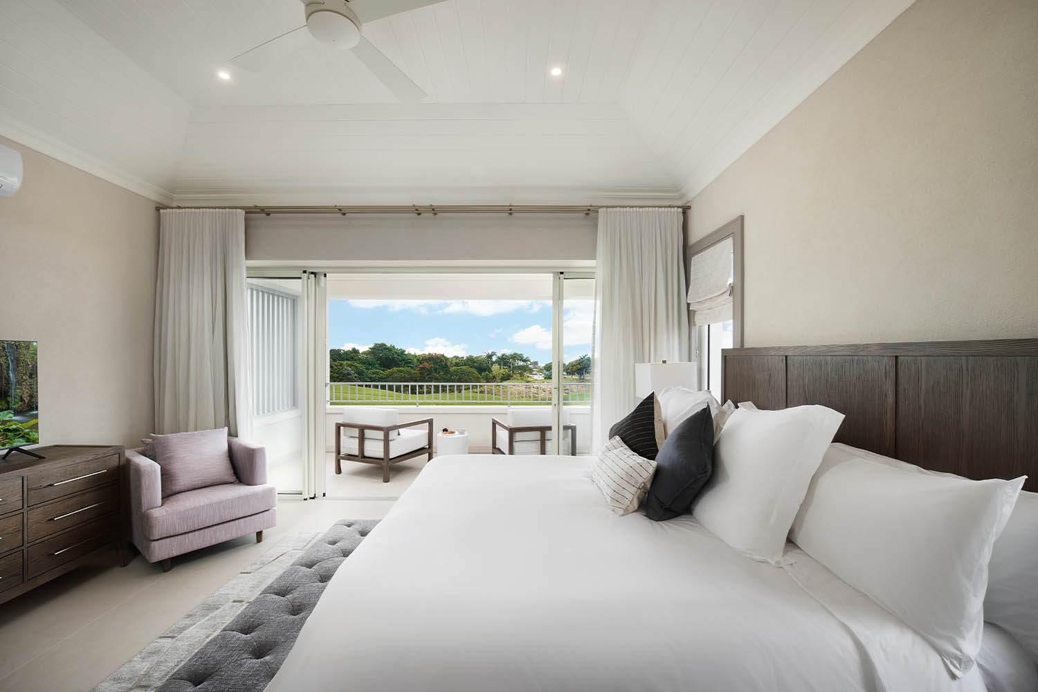 Three Bedroom Golf and Sea View Villa LuxuriaVacations