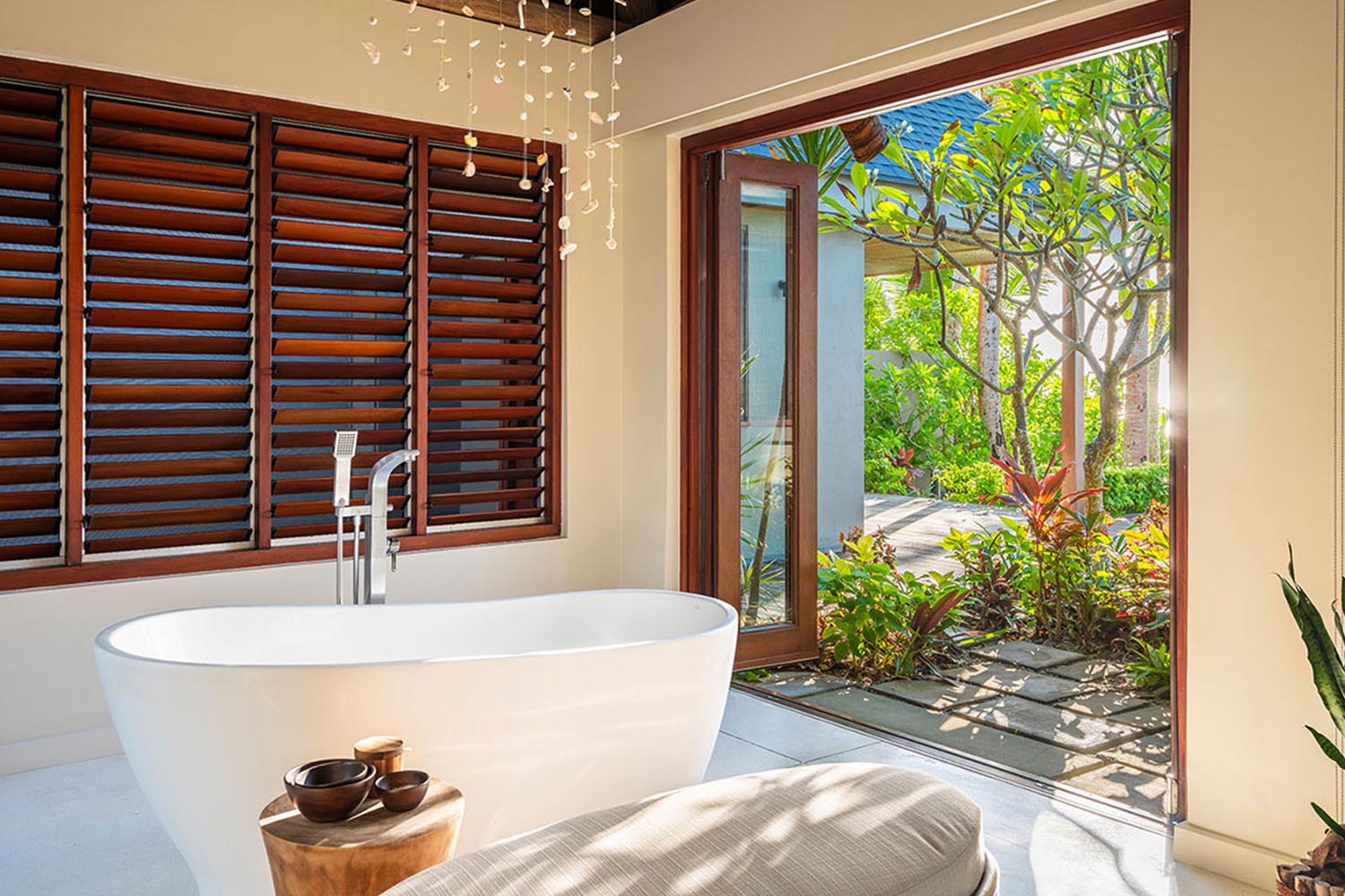 Three Bedroom Sunrise Family Villa LuxuriaVacations